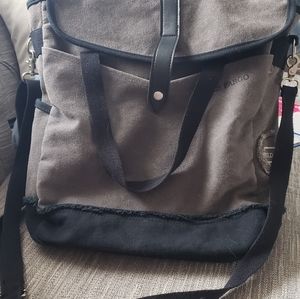 Field & Co Wells Fargo Messanger Bag, Book Bag, Diaper Bag, Computer Bag
